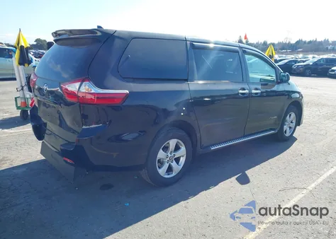 2020 Toyota Sienna L z USA, uszkodzony, nr VIN 5TDZZ3DC4LS087633